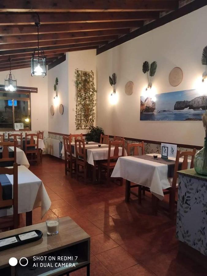 Pension Quintana Prellezo エクステリア 写真